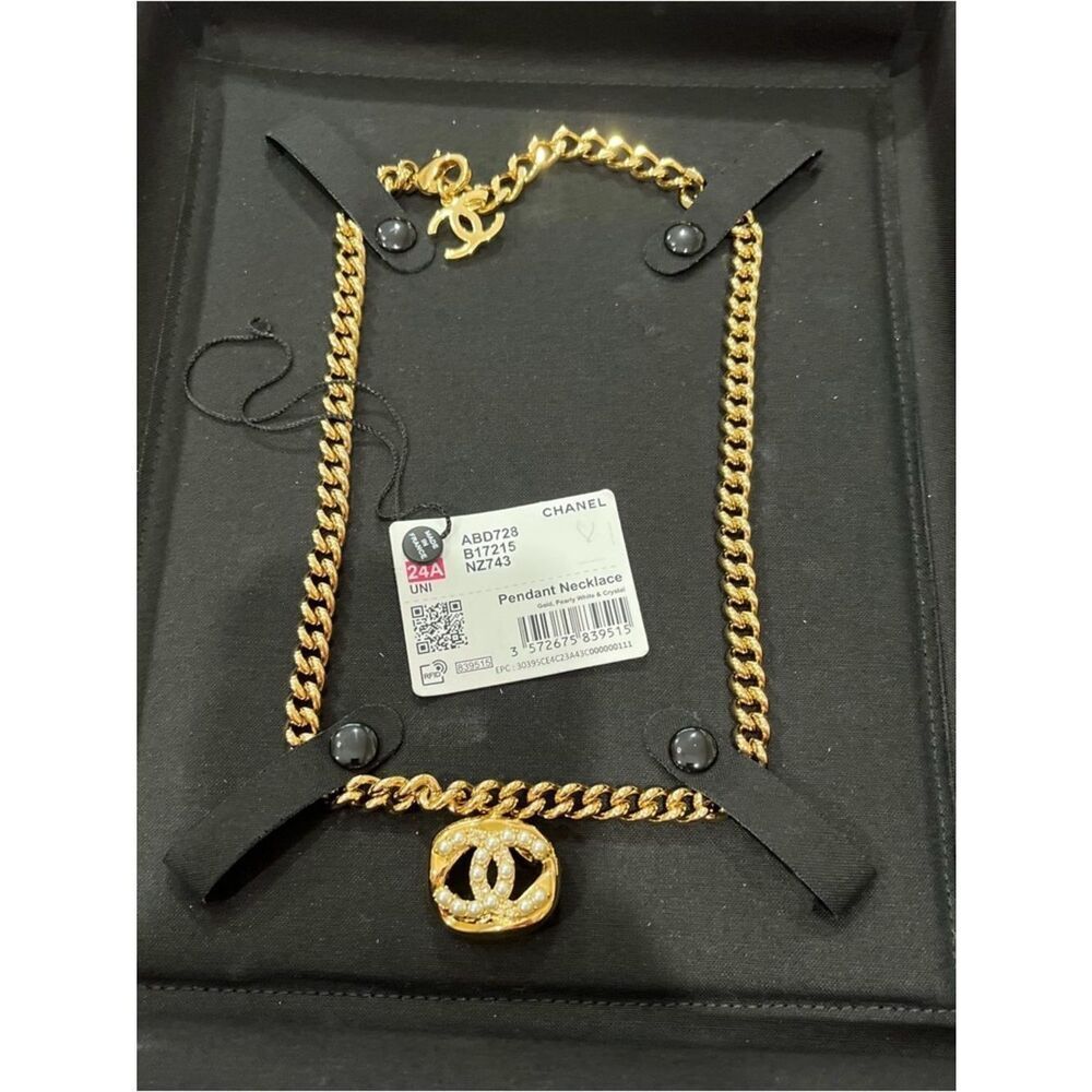 Chanel necklace